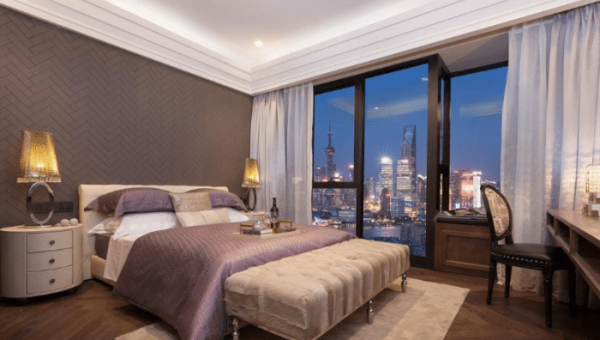 床头靠窗户风水好吗