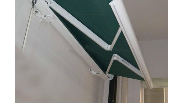 阳台装伸缩晾衣架风水好吗