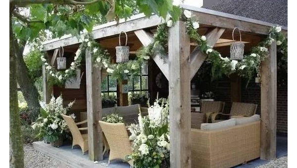 院子里建葡萄架下铺砖风水好吗